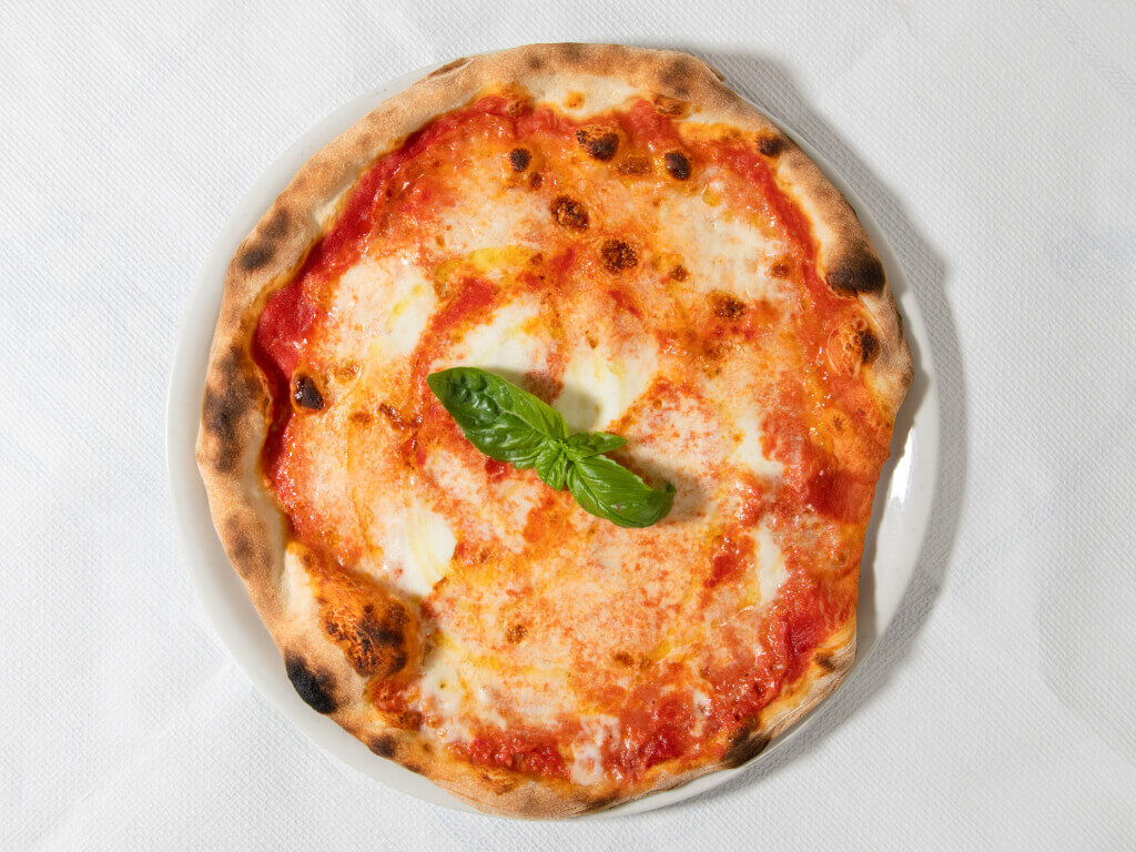 221151_pizzeria 4 stagioni_Food_margherita